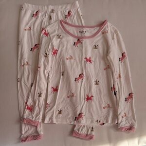 Kyte baby 3T long sleeve pajamas in unicorn